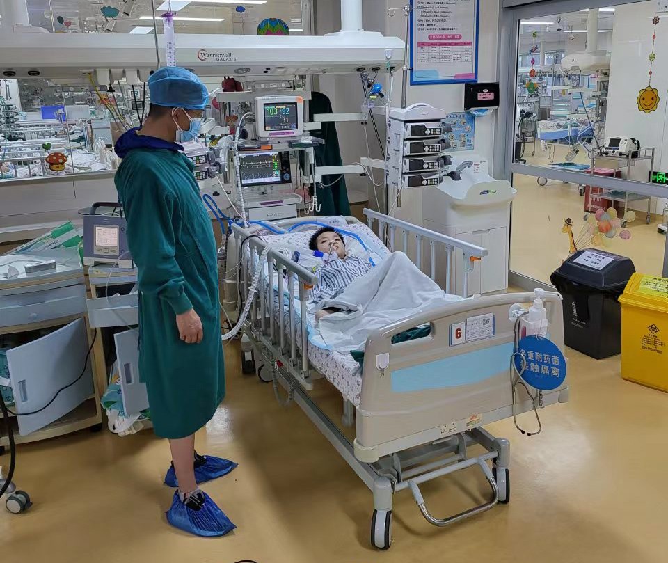 正阳县跨省救护车出租公司